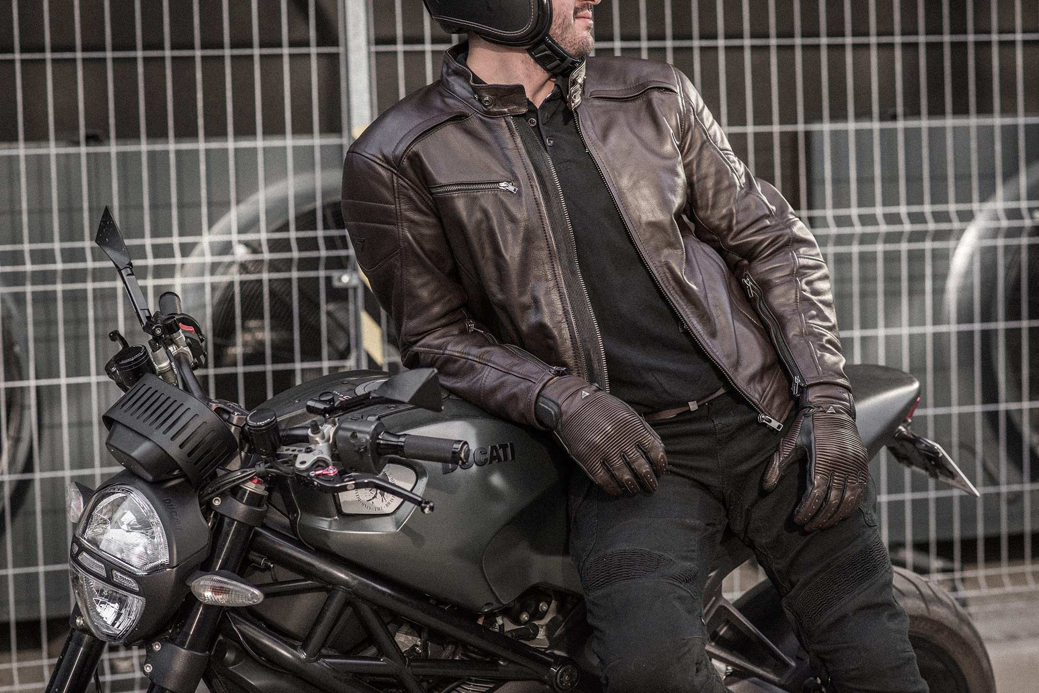 SHIMA Blake Gloves Motorcycle Gloves Men Leather Summer Biker Armoured Protectors Motorbike Perforated Ventilated Reinforced Motorsport Glove Street Motorbikes (Mens, Black, L) - Image 5